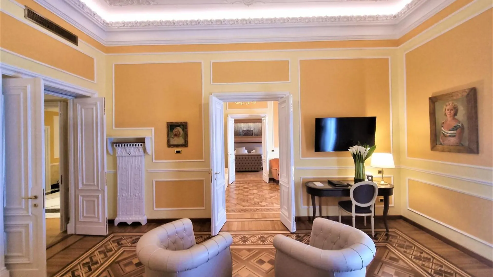 Hotel Bristol Palace Genoa 5*,